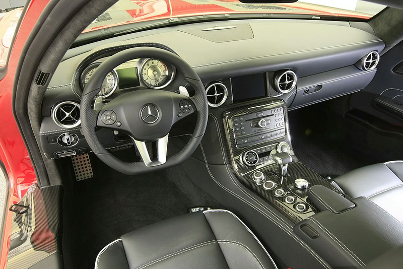 Illustration for article titled Mercedes AMG SLS Gullwing Teasers Show Off Simple, Sexy Interior